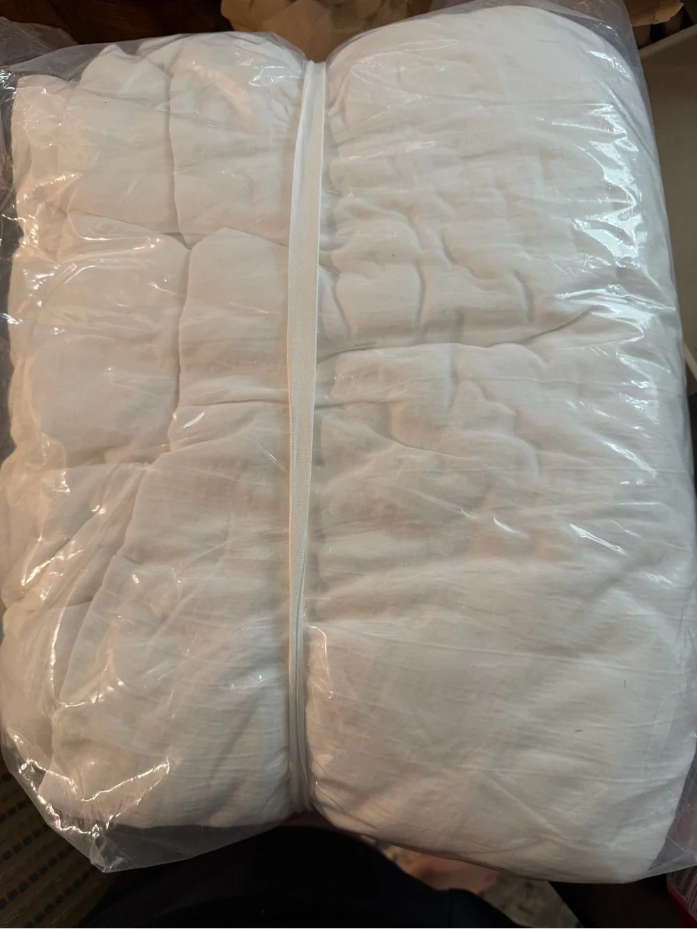 Isabelle Candlewick Cotton Duvet Cover (sham not included) in White